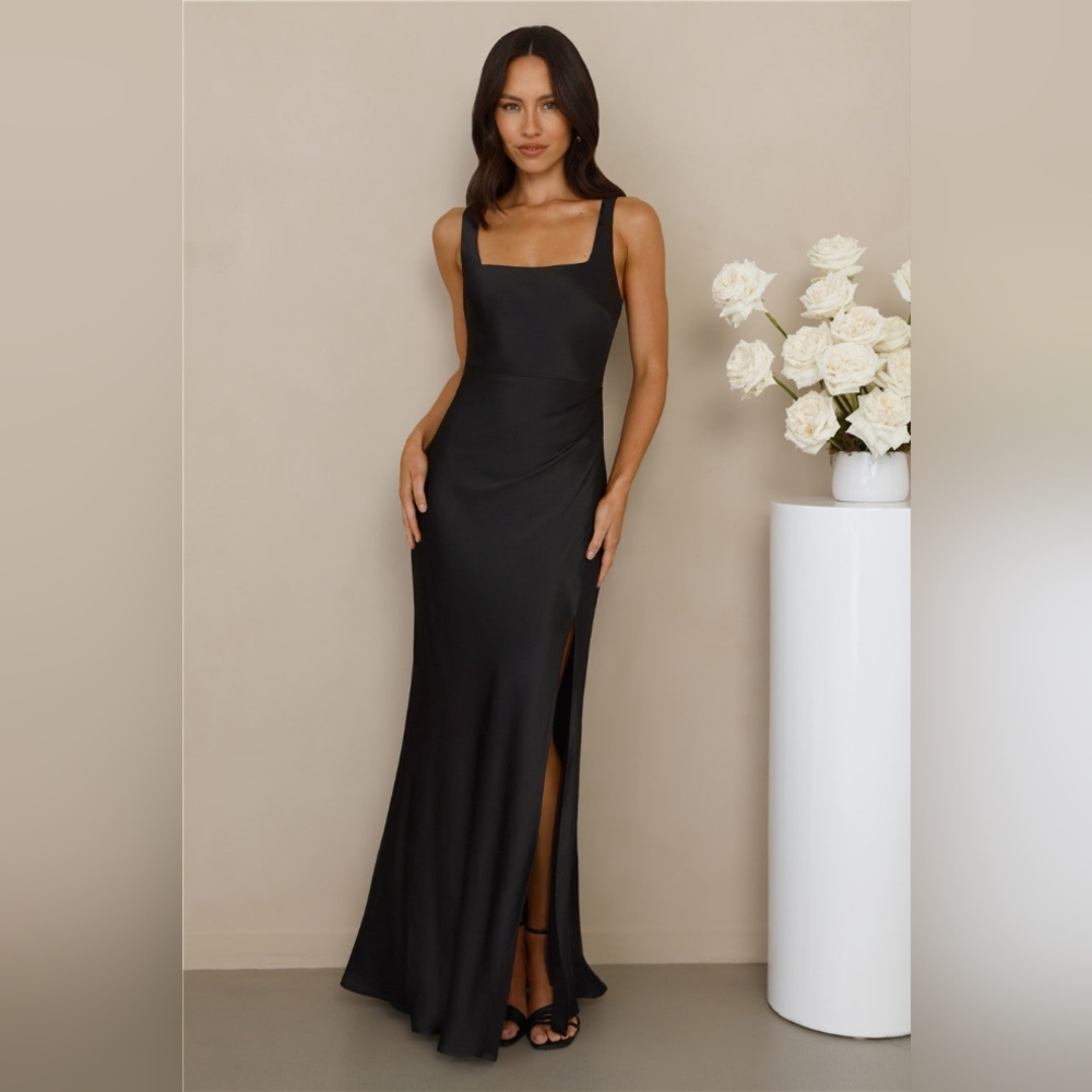 Hello MollyThe Evelina Satin Maxi Dress Black Small